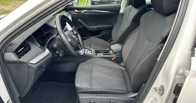Skoda Octavia cena 104690 przebieg: 78972, rok produkcji 2020 z Skwierzyna małe 232